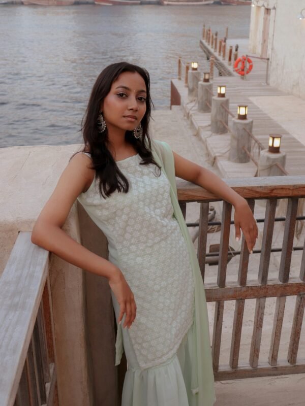 Chandni Kari